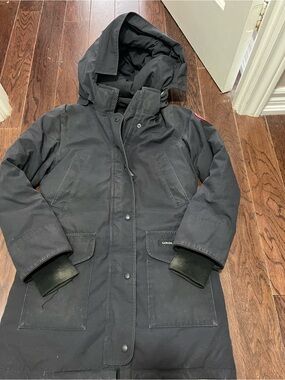 Canada Goose Black Hooded Puffer Parka